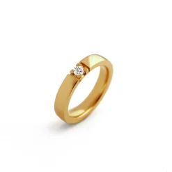 Alliancering med 0,07 ct brillanter