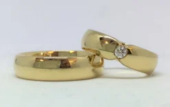 CT6 - 14 kt vielsesringe med 0,10 ct