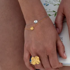 Flora Danica - Firkløver armbånd i 22 karat guldbelagt sølv - flc-br-g