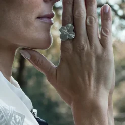 Flora Danica - Statement firkløver ring i sterling sølv - flc-stri-s