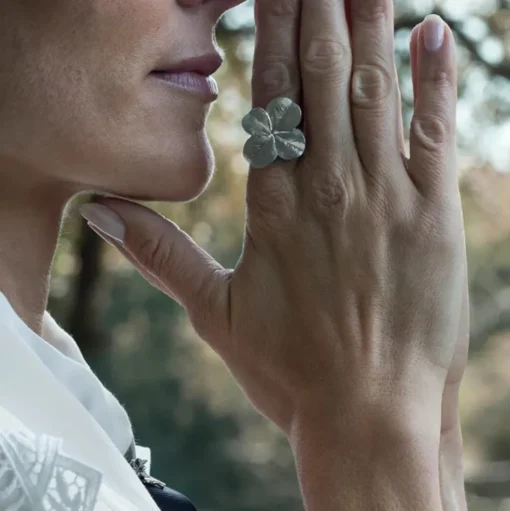 Flora Danica - Statement firkløver ring i sterling sølv - flc-stri-s