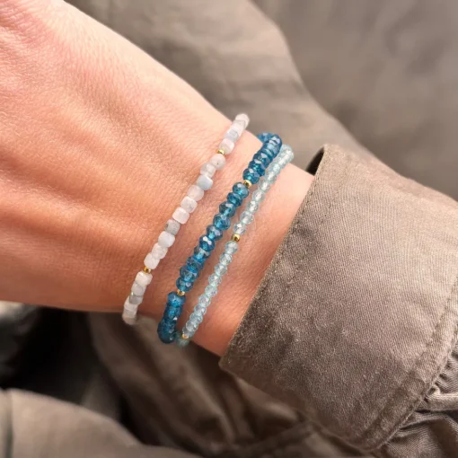 Scrouples - Blå apatite quartz armbånd - 39832a,m