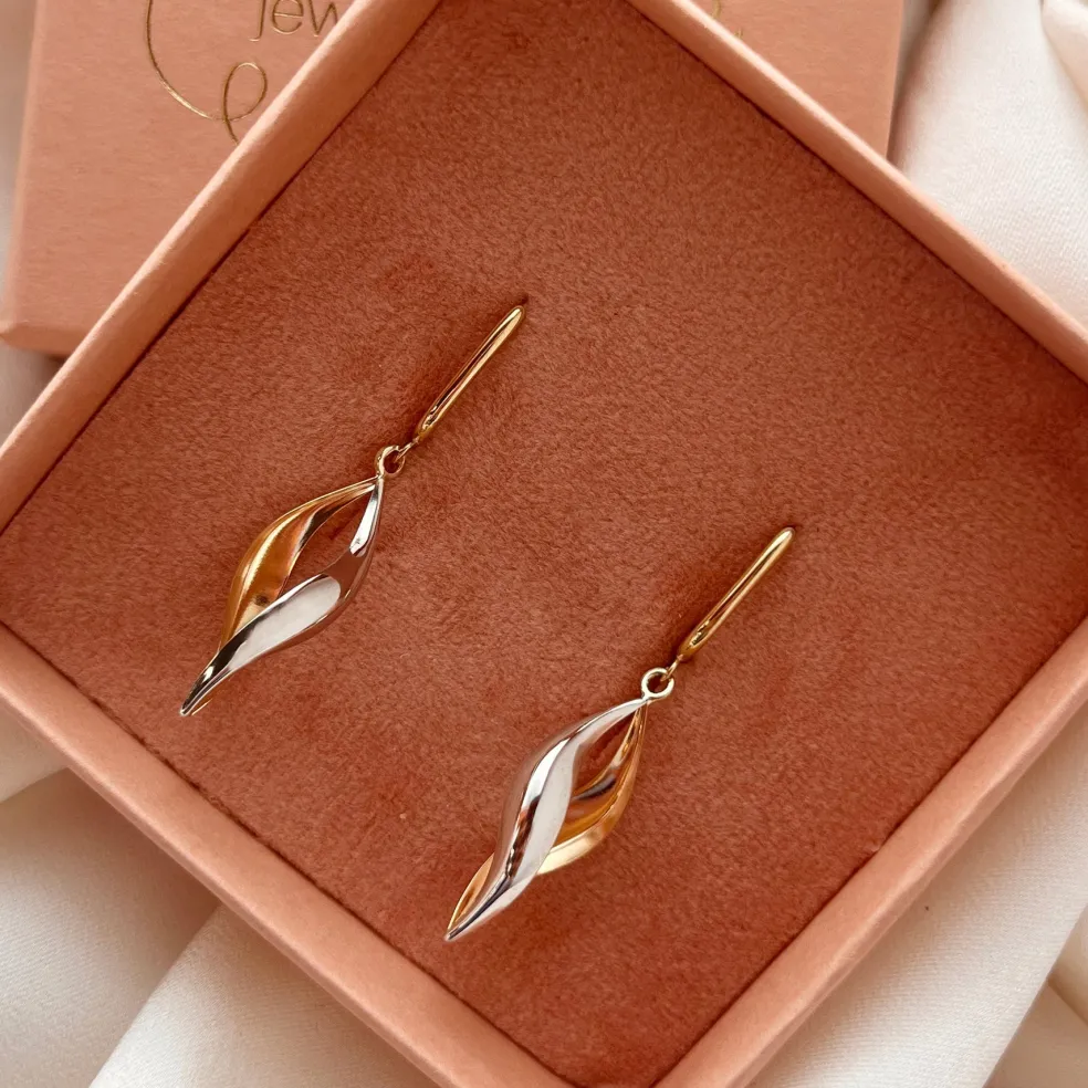 Scrouples - Snoet dråbe ørebøjler i 8 karat guld - 124574