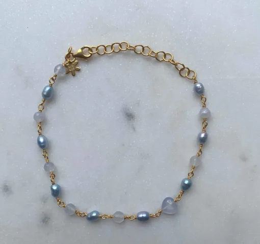 SFB - Armbånd i forgyldt sølv med blå sten og perler - 1922-2-20